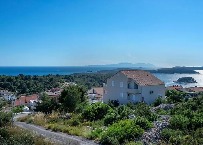 Σπίτι διακοπών House With A Swimming Pool Hvar - 22428